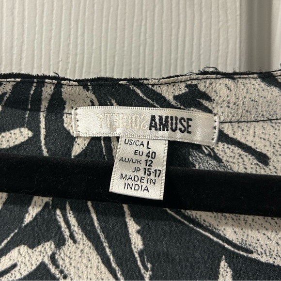 Amuse  Society Dress - Picture 4 of 4